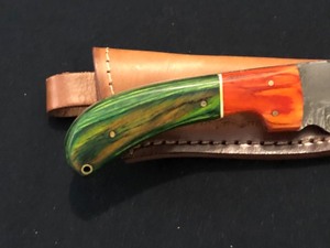 lot 17 image: Custom Damascus Steel Gut Hook Knife