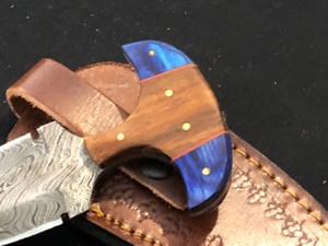 lot 19 image: Custom Damascus Steel Boot Daggar