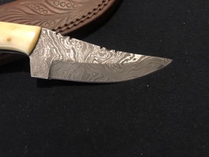 lot 16 image: Custom Damascus Steel Knife with Wood and Bone Handle