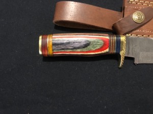 lot 12 image: Custom Damascus steel knife