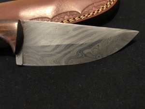 lot 23 image: Custom Damascus Steel Knife
