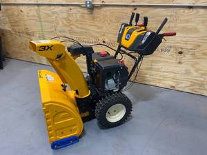 lot 9 image: CUB CADET 3X 26 in. 357 cc Three-Stage Gas Snow Blower with Electric Start and Steel Chute, Power Steering and Heated Grips