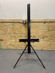 lot 44 image: Whiteboard Easel