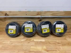 lot 102 image: CERROWIRE Lot of 4-  25 ft. 143 600-Volt Black SOOW Cord