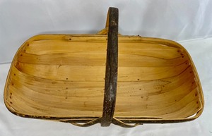 lot 68 image: Wonderful Wooden Handled Basket