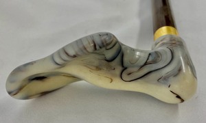 lot 79 image: Cane with Unique Handle