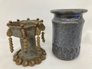 lot 34 image: Assorted Handmade Pottery Pieces