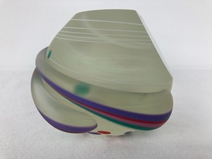 lot 40 image: Susan DiMarchi Hand Blown Glass Art Piece