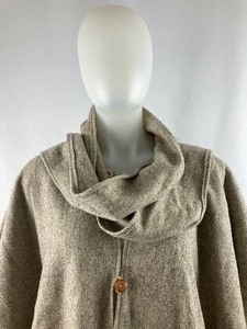 lot 170 image: Pair Lovely Wool & Acrylic Shawls- Including Weave of the Irish