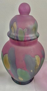 lot 200 image: Lovely Lavenders