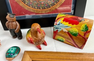 lot 202 image: Home Decor and More