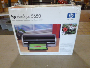 lot 13 image: HP Color Inkjet Printer