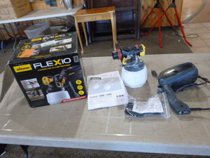lot 19 image: Wagner Flexio 2000 Paint Sprayer