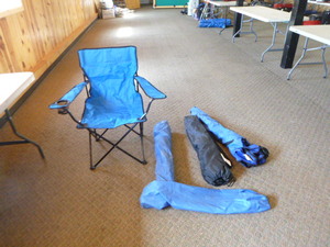 lot 42 image: 4 Outdoor Folding Chairs