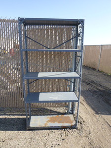 lot 44 image: 5 Tier Metal Shelving