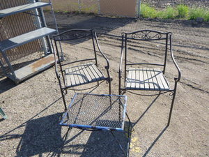 lot 46 image: 2 Patio Chairs and Table