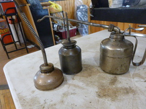 lot 58 image: 11 Oil Cans