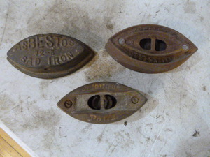 lot 82 image: 3 Vintage Irons
