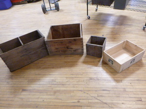 lot 90 image: 4 Wooden Crates