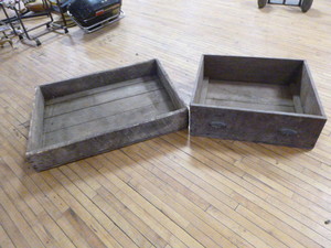 lot 92 image: 2 Wooden Crates