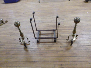 lot 124 image: Fireplace Items