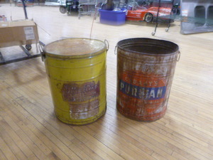 lot 144 image: 2 Large Vintage Tins