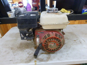 lot 70 image: Honda Engine
