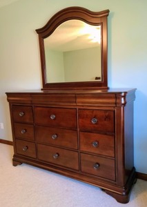 lot 2 image: Mirrored Dresser