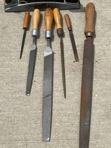 lot 122 image: 2 Vintage Planers and File Set