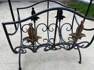 lot 128 image: Ornate Metal Magazine Rack