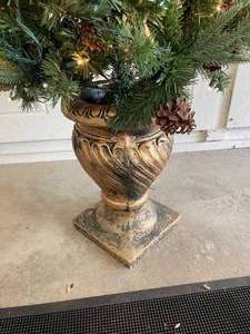 lot 147 image: 6 Foot Pre-Lit Christmas Tree with Heavy Vase Base