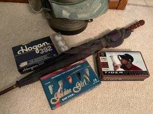 lot 156 image: Ladys S Cobra Golf Bag With Wilson Golf Clubs