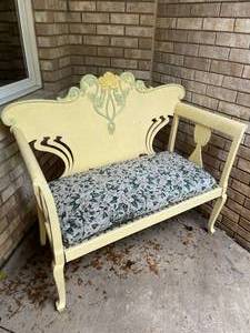 lot 185 image: Ornate Yellow Patio Padded Bench