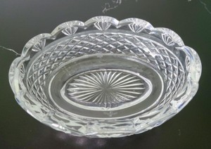 lot 26 image: Waterford Crystal Dish