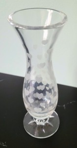 lot 34 image: Waterford Crystal Etched Heart Vase