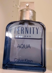 lot 219 image: Mens Cologne