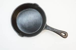 Cast iron skillet