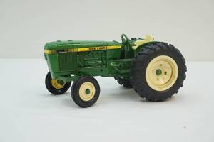 Ertl John Deere die cast collectible