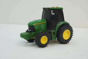 John Deere tractor scale