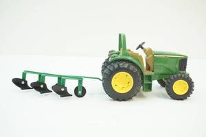 Ertl scale tractor