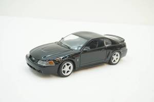Maisto die cast collectible car