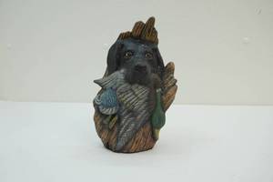 Lab bust