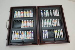 Art studio kit