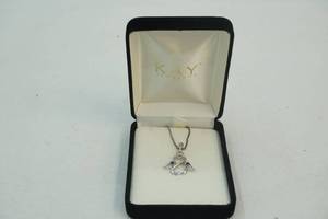 Kays necklace