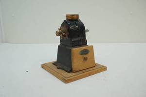 Food grinder
