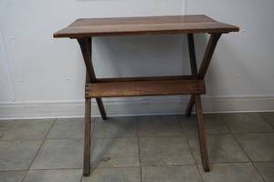 Auction table