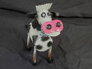 New Recycled Metal Garden Art Bobblehead Spring Neck Crazy Cow
