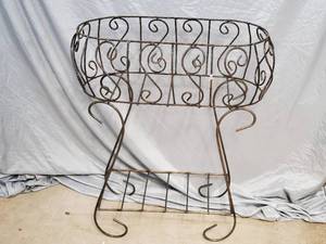 New Recycled Metal Planter  Stand