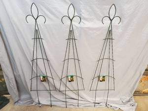 3 New Container  Planter Trellis