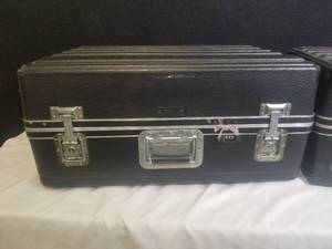 lot 6 image: Professional Grade Platt Rolling Hard Cases D